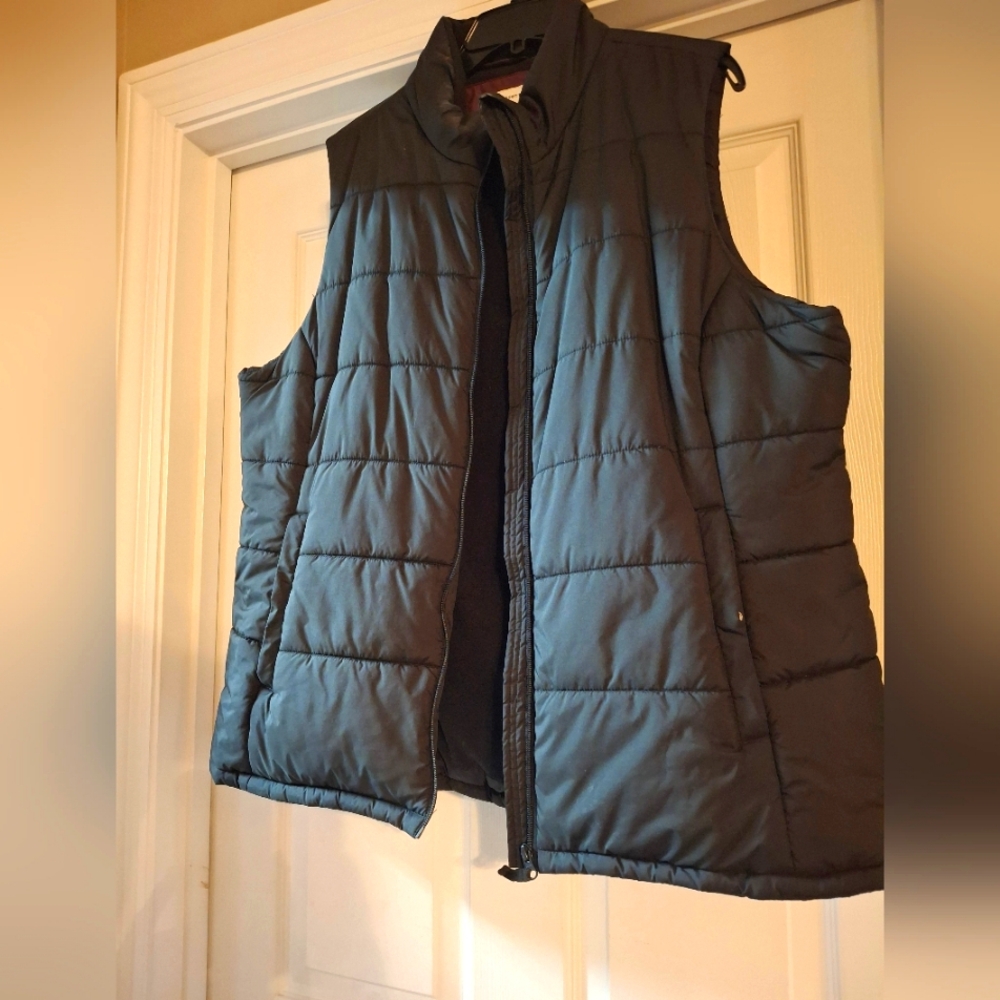Plus Size Puffer Vest